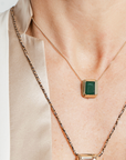 recycled-gold-pendant-nova-petit-stone-on-skin.png
