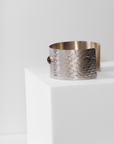 REPTILIA MEDIUM CUFF · SILVER AND NATURAL GEMSTONES