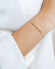 gold-diamonds-bracelet-customizable-on-wrist2.png