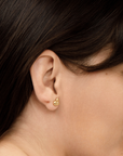 bright-heart earrings in vermeil and diamond, detail model, small size, carlota guardia jewelry