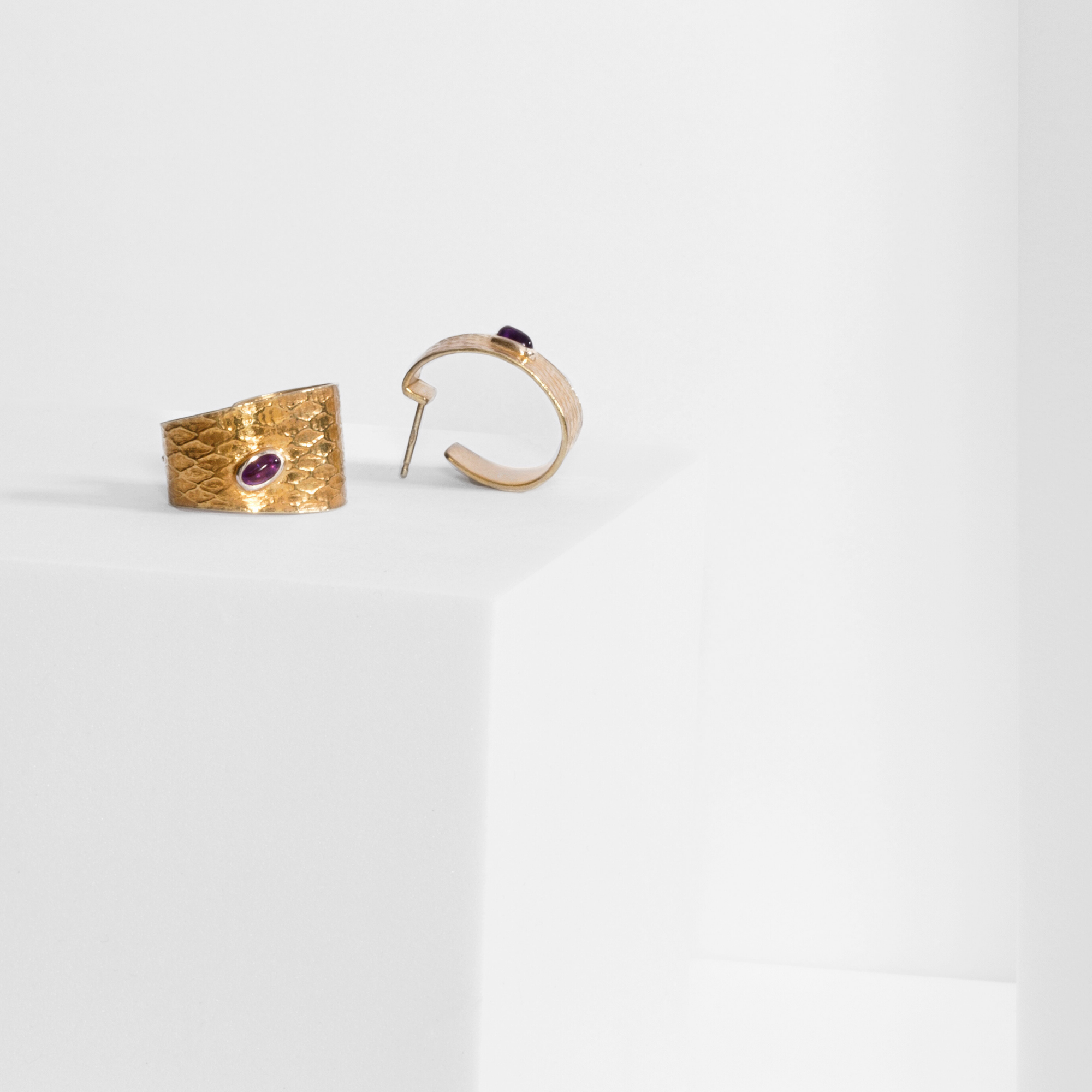 REPTILIA EARRINGS · VERMEIL AND NATURAL STONES