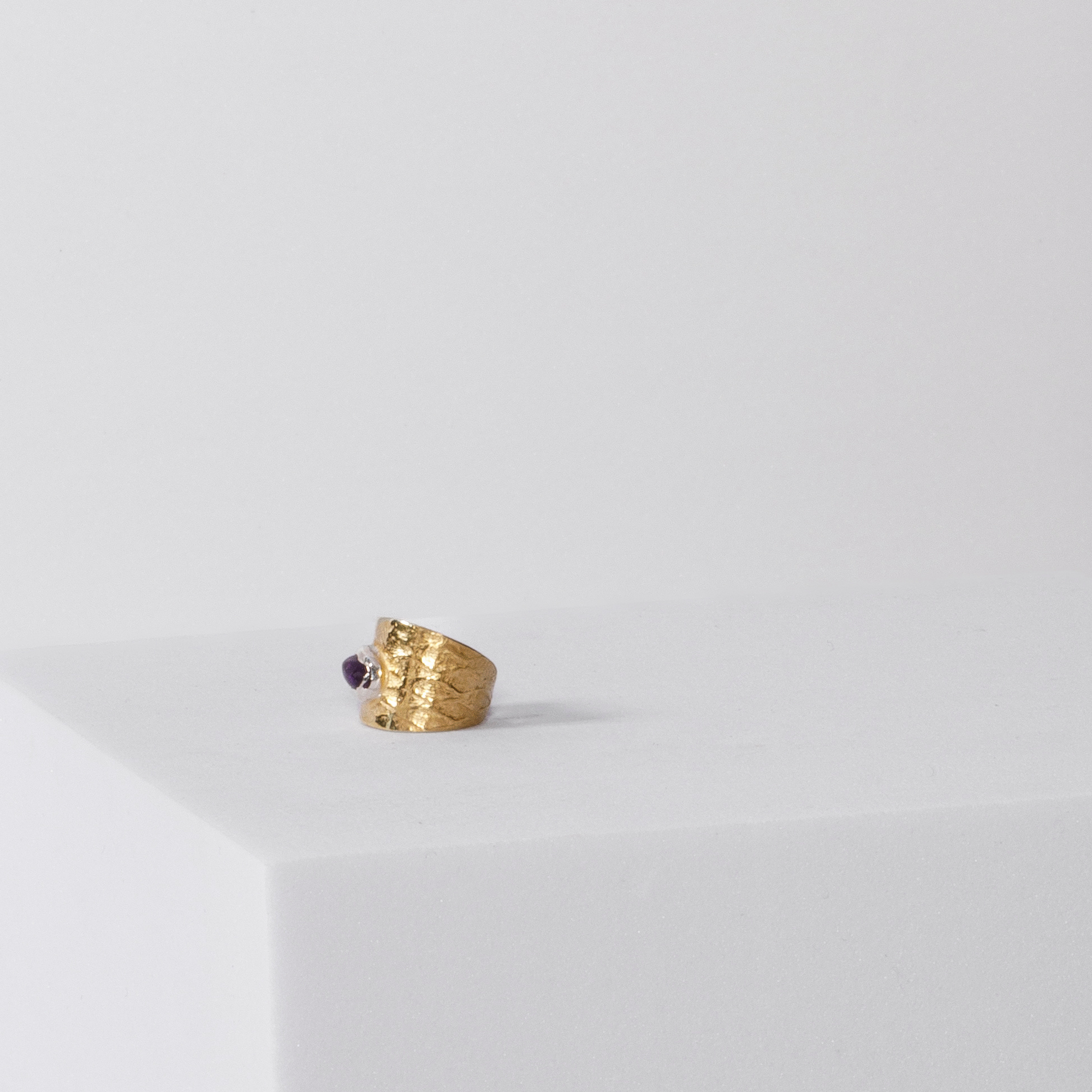 REPTILIA EARCUFF · VERMEIL AND NATURAL GEMSTONES