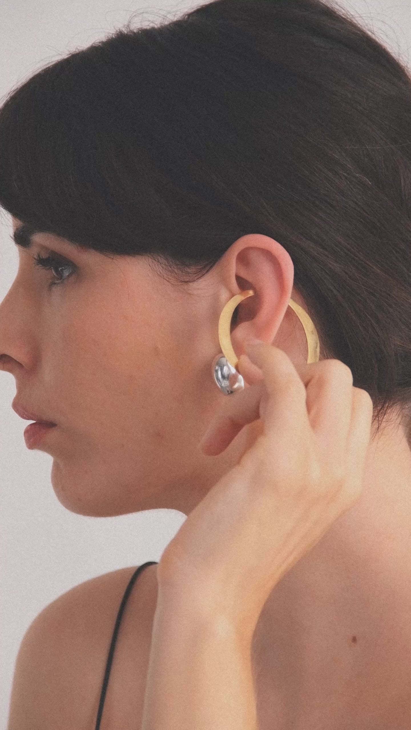 Halo earcuff by Carlota Guardia Jewelry from the reptilia collection, model example