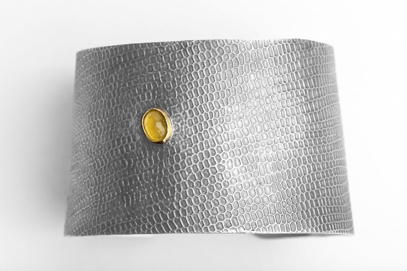 REPTILIA MAXIMA CUFF · SILVER AND NATURAL GEMSTONES